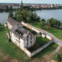 Zamek krzyżacki w Ełku: fascynująca historia i tajemnice zabytku