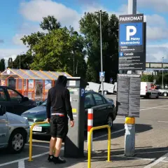 Parking przy Browarze: Jak uniknąć mandatu i kłopotów w Polsce?
