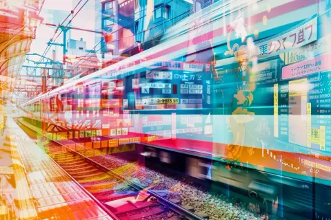 Jak zaoszczędzić na biletach PKP? Przegląd zniżek i promocji 2025
