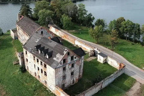 Zamek krzyżacki w Ełku: fascynująca historia i tajemnice zabytku