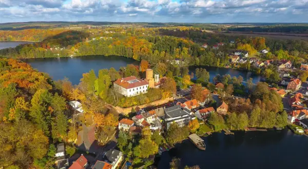 Zamek Joannitów w Łagowie - odkryj fascynującą historię i architekturę