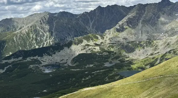 Trasa Goryczkowa: Czy to najpiękniejszy szlak w polskich Tatrach?