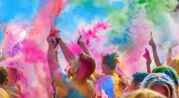 Festiwal Holi: 5 powodów, dla których musisz w nim uczestniczyć