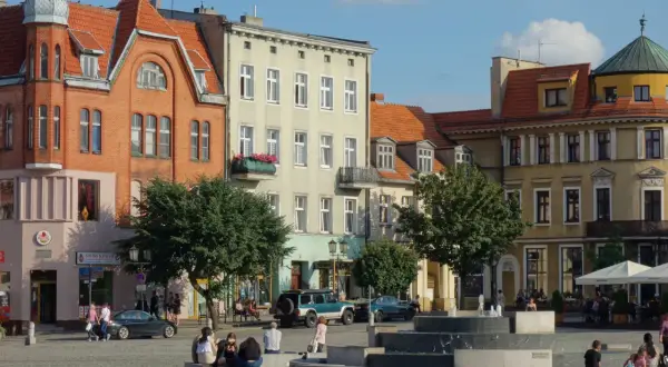 Co Można Zobaczyć w Gnieźnie? zabytki historycznego miasta