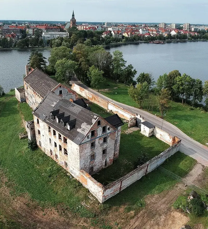 Zamek krzyżacki w Ełku: fascynująca historia i tajemnice zabytku